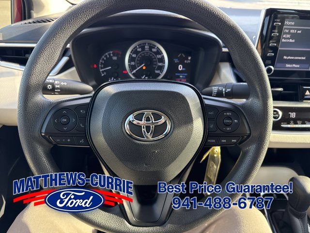 Used 2020 Toyota Corolla LE FWD image 16
