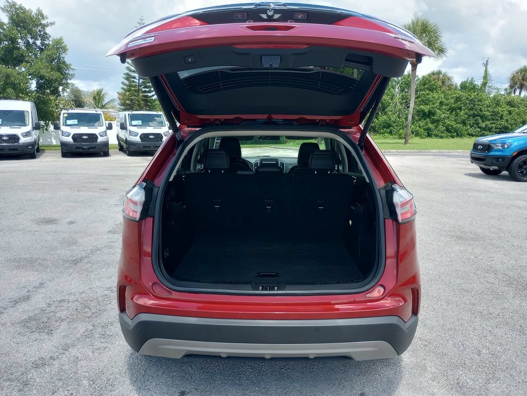 Certified 2022 Ford Edge SEL w/ Convenience Package AWD/4WD image 13