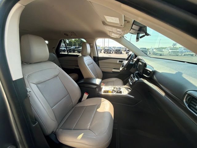 Certified 2021 Ford Explorer Limited w/ Equipment Group 301A RWD image 22