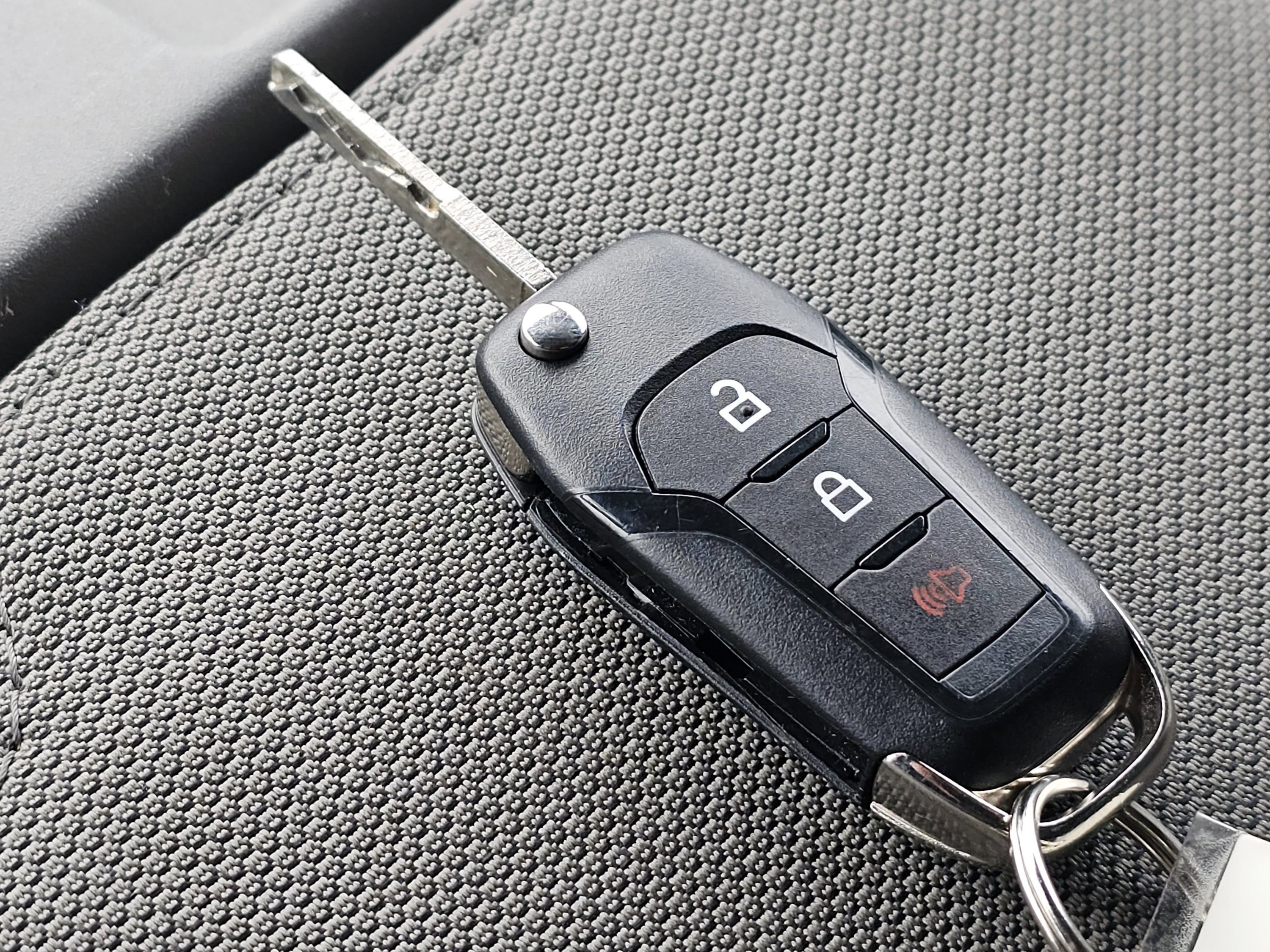 Certified 2019 Ford F150 XLT w/ Trailer Tow Package image 32