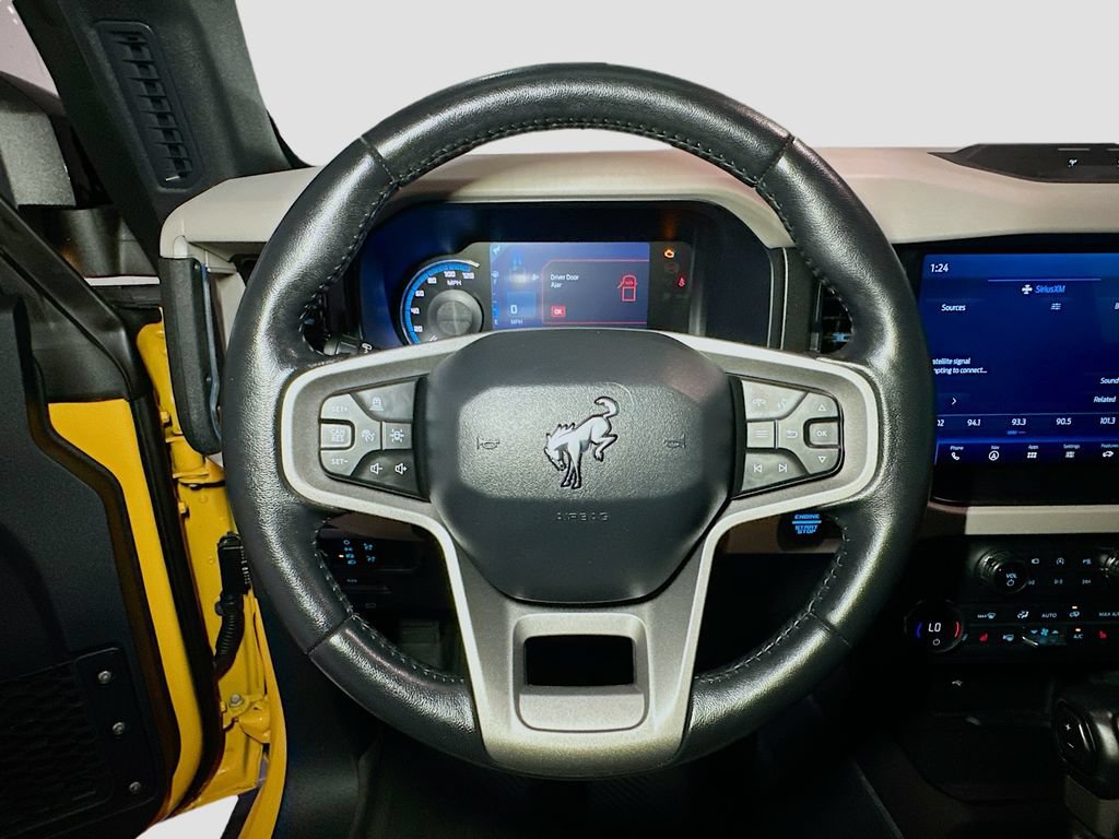 Certified 2021 Ford Bronco Wildtrak AWD/4WD image 14