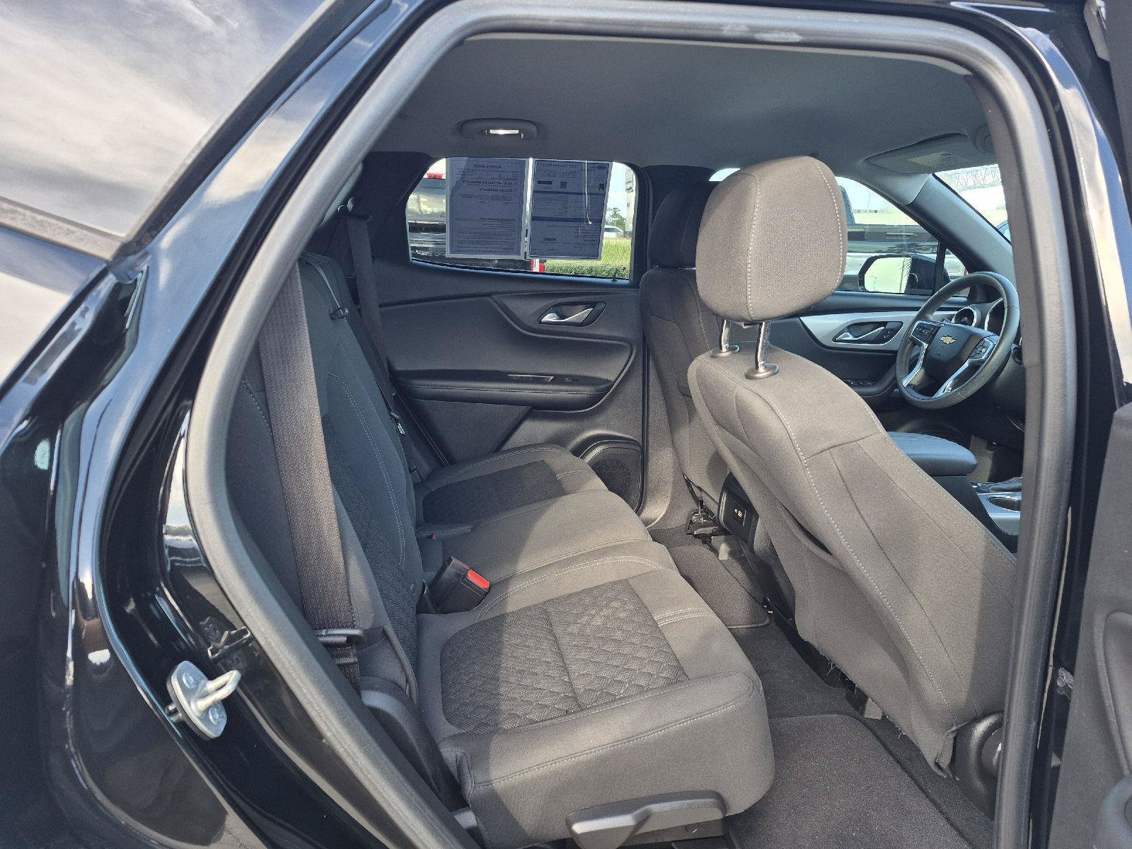 Used 2022 Chevrolet Blazer LT FWD image 10