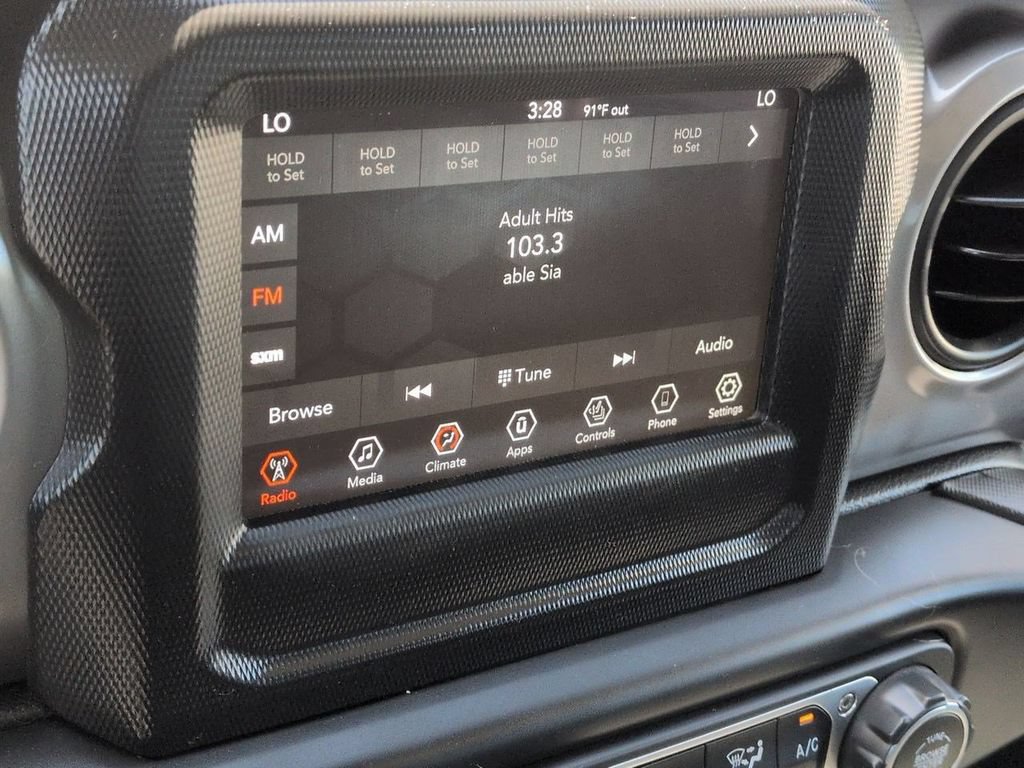 Used 2021 Jeep Wrangler Sport AWD/4WD image 18
