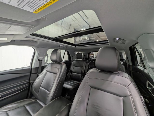 Certified 2023 Ford Explorer XLT w/ Equipment Group 202A image 4