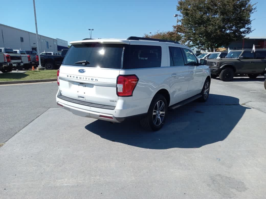 Certified 2024 Ford Expedition Max XLT AWD/4WD image 7