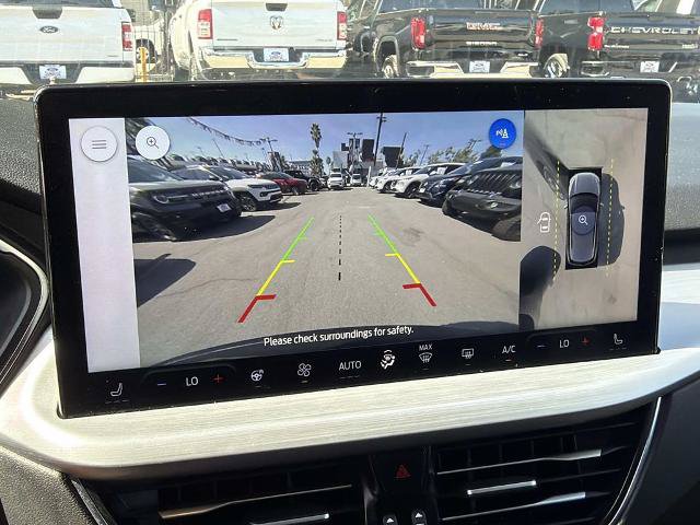 Certified 2023 Ford Escape Platinum w/ Premium Technology Package AWD/4WD image 30