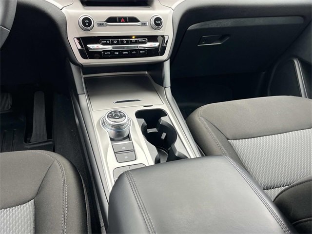 Certified 2023 Ford Explorer XLT image 17