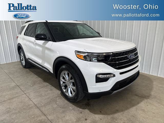 Certified 2023 Ford Explorer XLT w/ Equipment Group 202A AWD/4WD image 1