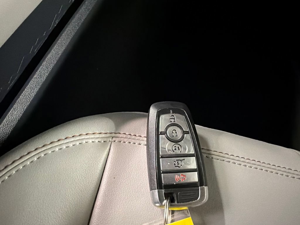 Certified 2025 Ford Explorer Active w/ Active Comfort Package AWD/4WD image 38