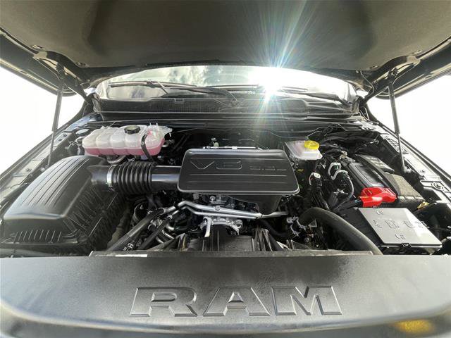 Used 2025 RAM 1500 Big Horn AWD/4WD image 34