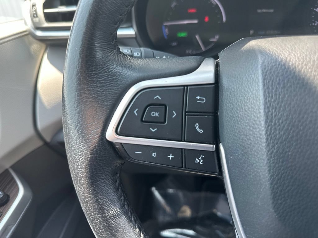 Used 2021 Toyota Sienna XLE w/ XLE Plus Package FWD image 37