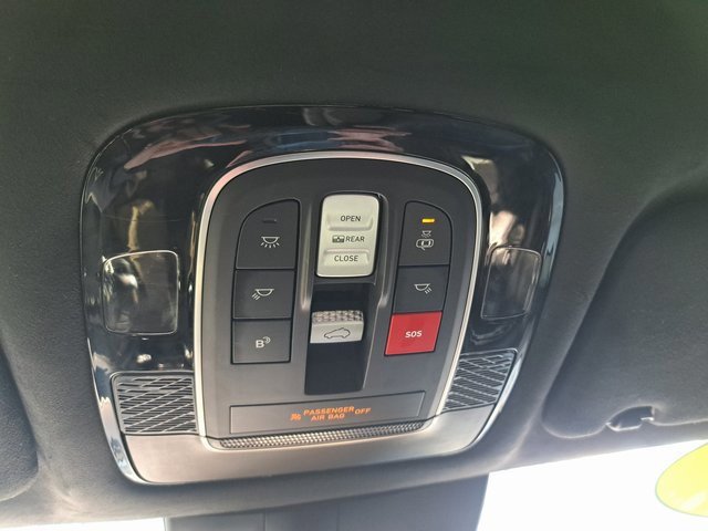 Used 2023 Hyundai Palisade Calligraphy image 15