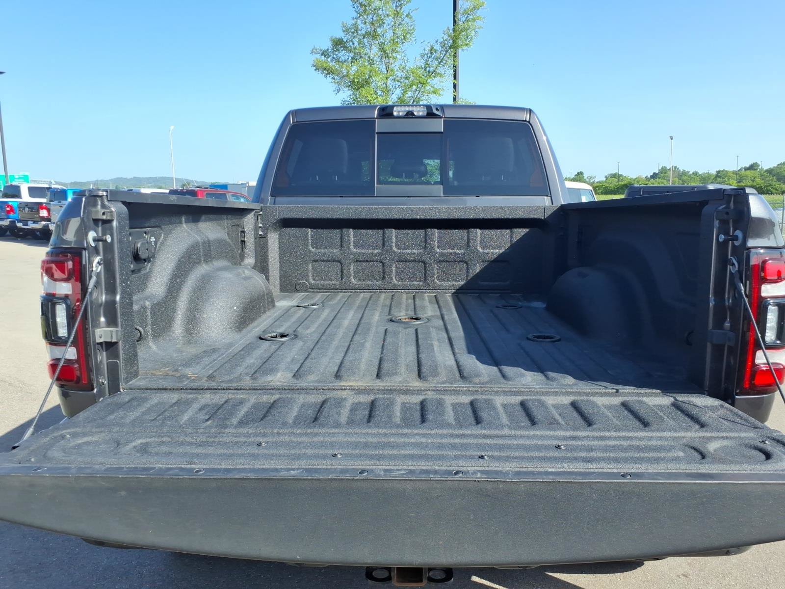 Used 2022 RAM 3500 Laramie w/ Night Edition AWD/4WD image 16