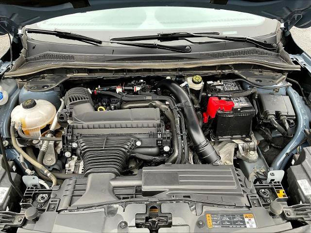 Certified 2025 Ford Escape Platinum AWD/4WD image 31
