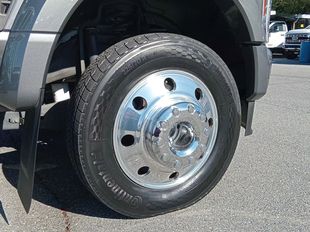 Certified 2025 Ford F450 Platinum w/ Platinum Plus Package image 12