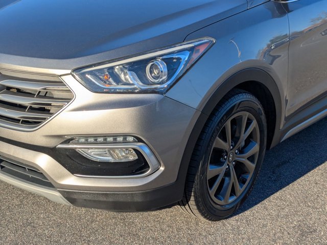 Used 2018 Hyundai Santa Fe Sport w/ 2.0T Ultimate Tech Package 05 image 10