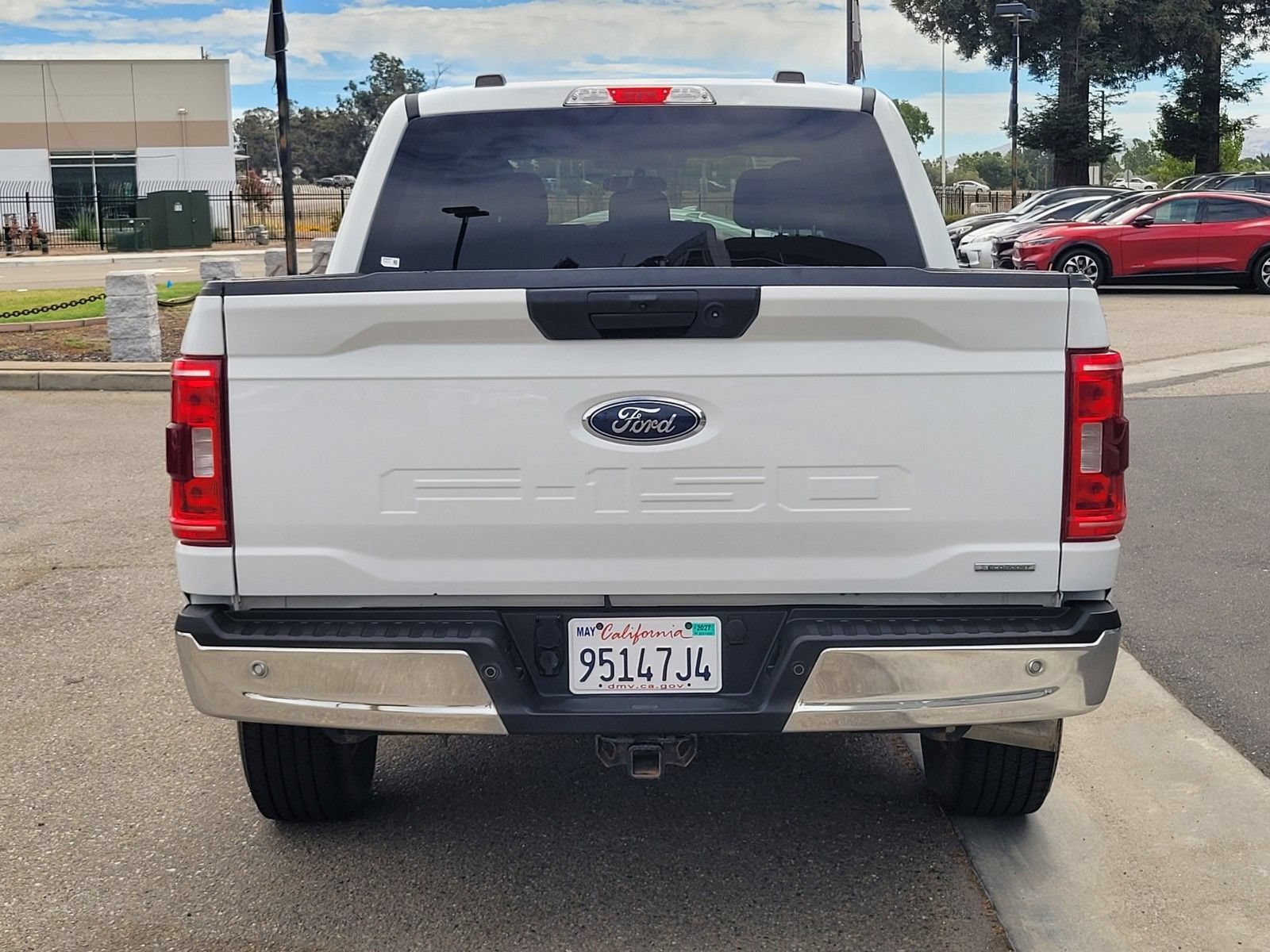 Certified 2021 Ford F150 XLT w/ Trailer Tow Package AWD/4WD image 5