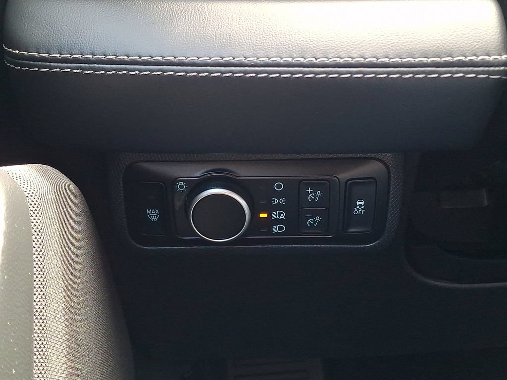 Certified 2023 Ford Mustang Mach-E Select RWD image 25