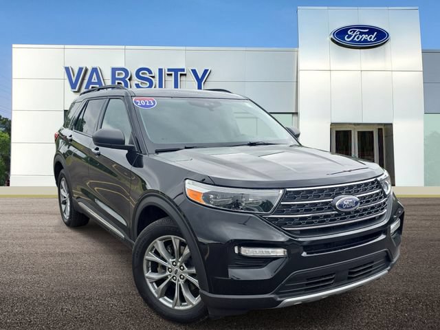 Certified 2023 Ford Explorer XLT w/ Equipment Group 202A AWD/4WD image 1