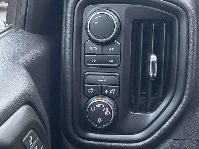 Used 2025 Chevrolet Silverado 1500 Custom Trail Boss w/ Realtree Special Edition AWD/4WD image 17