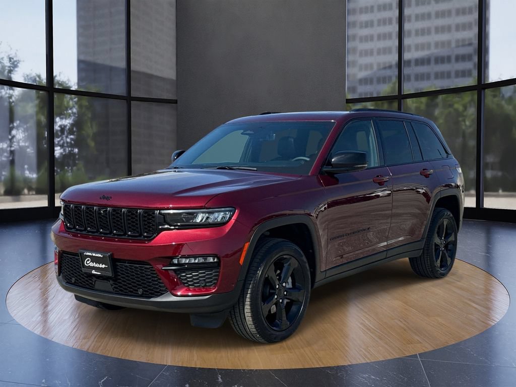 Used 2025 Jeep Grand Cherokee Limited w/ Luxury Tech Group II RWD image 7