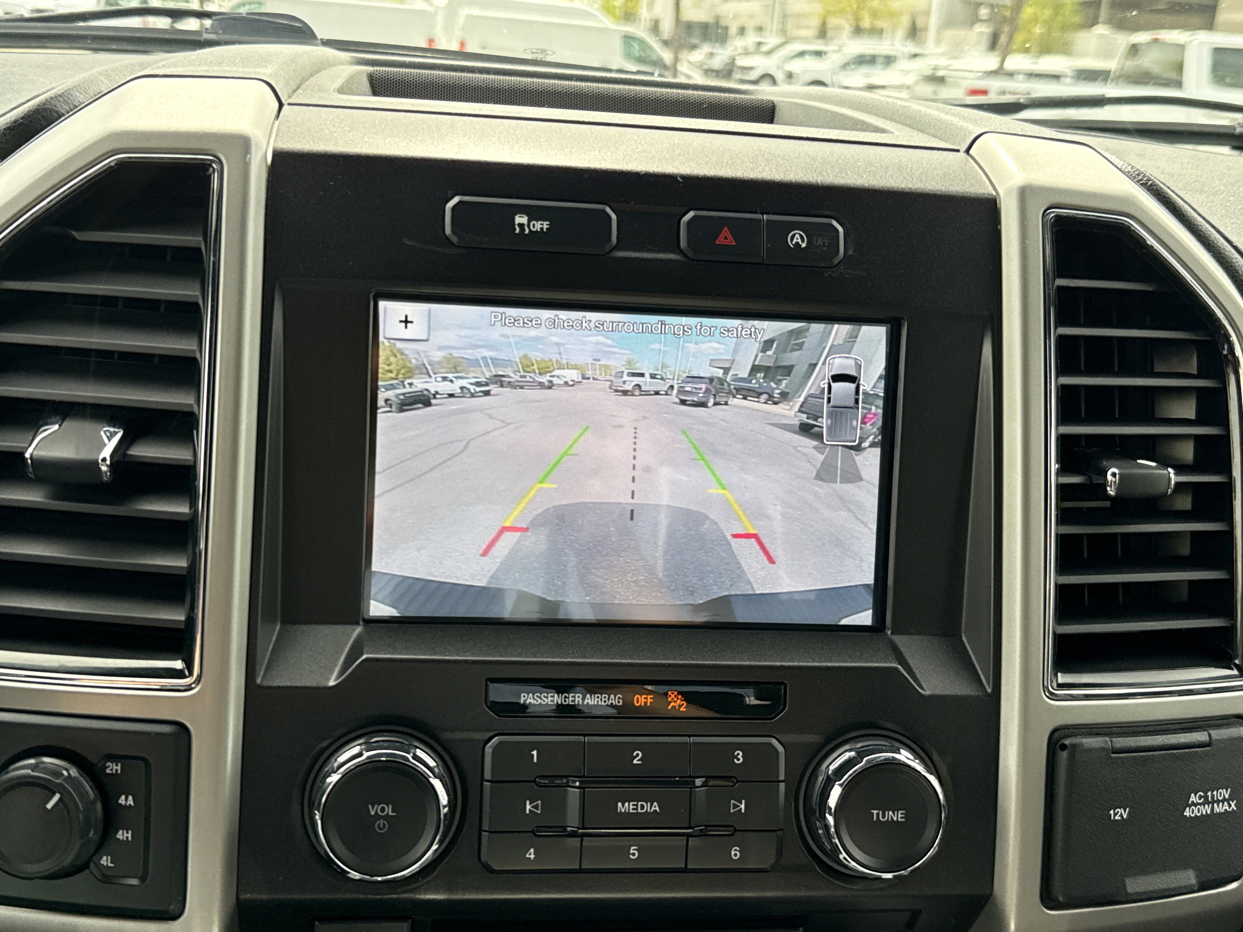 Certified 2018 Ford F150 Lariat image 23