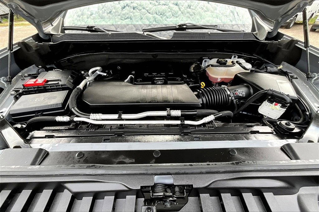 Used 2024 Chevrolet Silverado 1500 Custom image 12