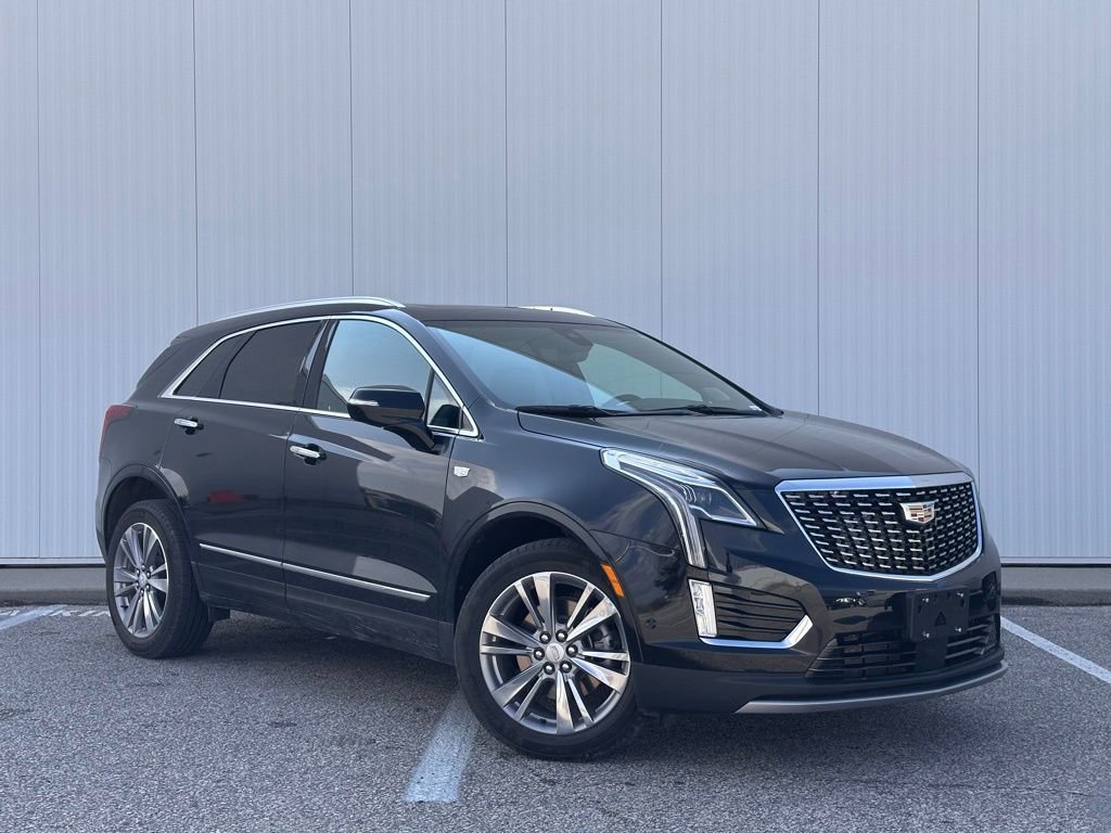 Used 2023 Cadillac XT5 Premium Luxury w/ Technology Package image 6