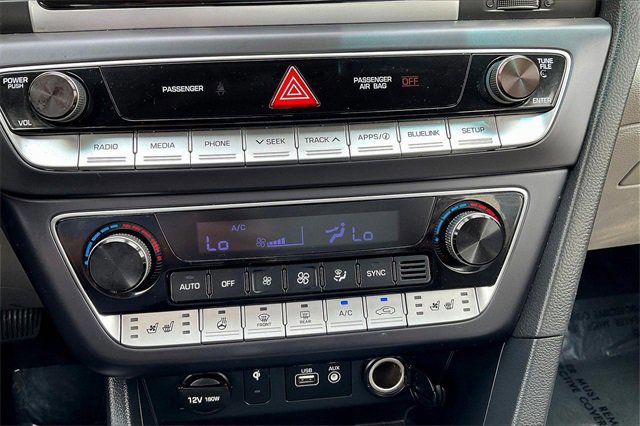 Used 2019 Hyundai Sonata Limited image 31