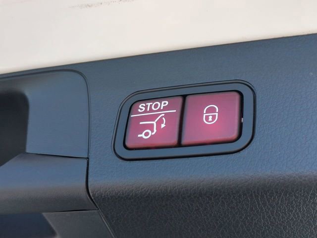 Used 2021 Mercedes-Benz GLB 250 4MATIC image 14