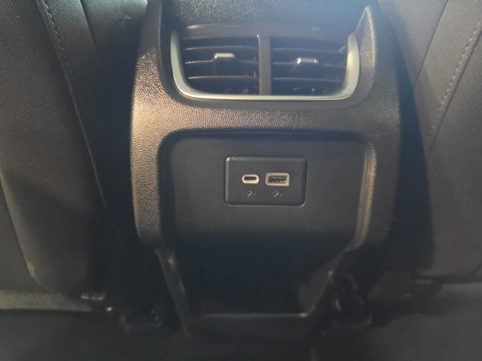 Used 2020 Chevrolet Blazer LT FWD image 33