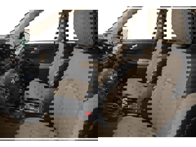 Certified 2020 Ford Escape Titanium image 9