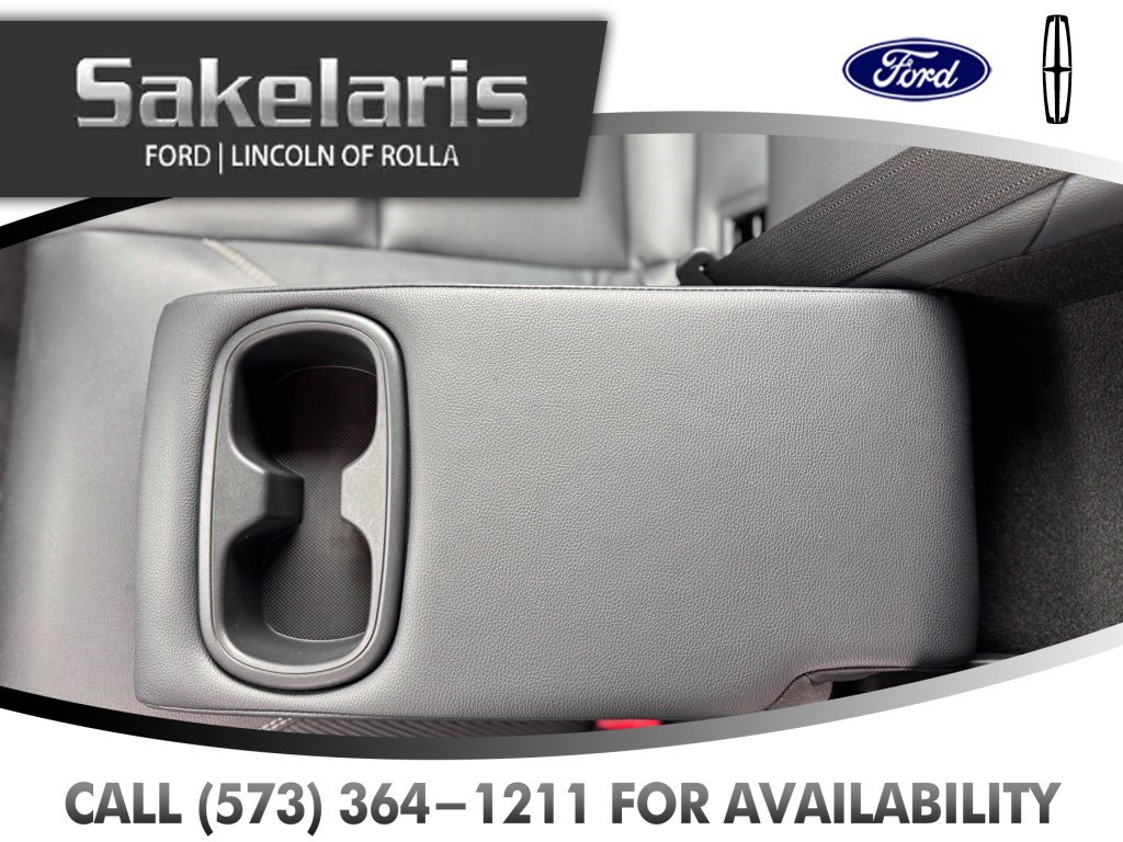 Used 2025 Toyota Camry SE FWD image 34