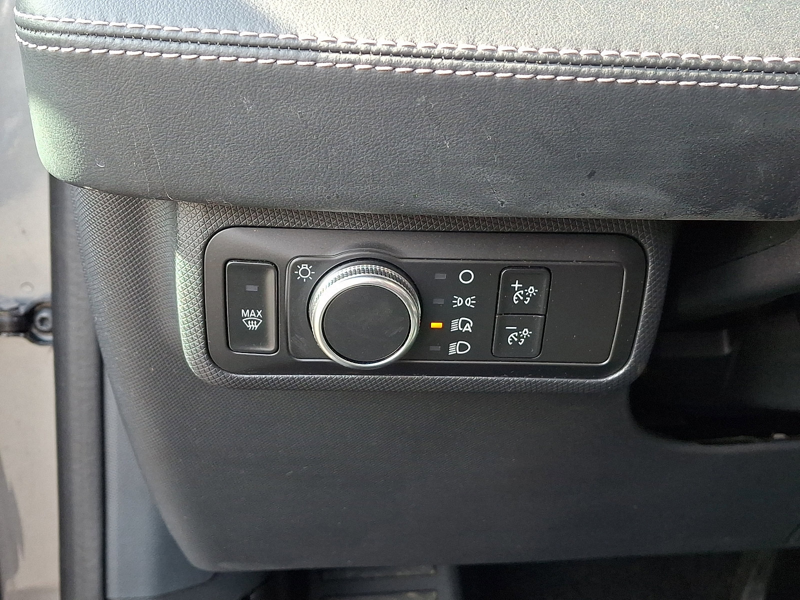 Certified 2021 Ford Mustang Mach-E Select w/ Comfort/Technology Package image 27