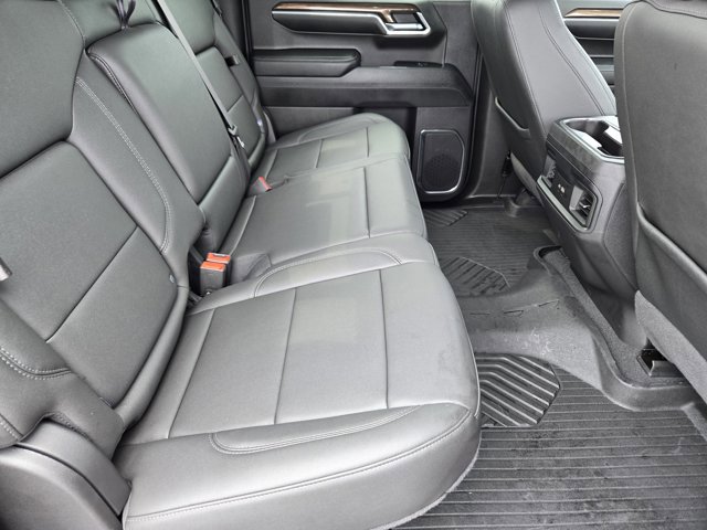 Used 2024 Chevrolet Silverado 1500 LT Trail Boss w/ LT Trail Boss Premium Package AWD/4WD image 29