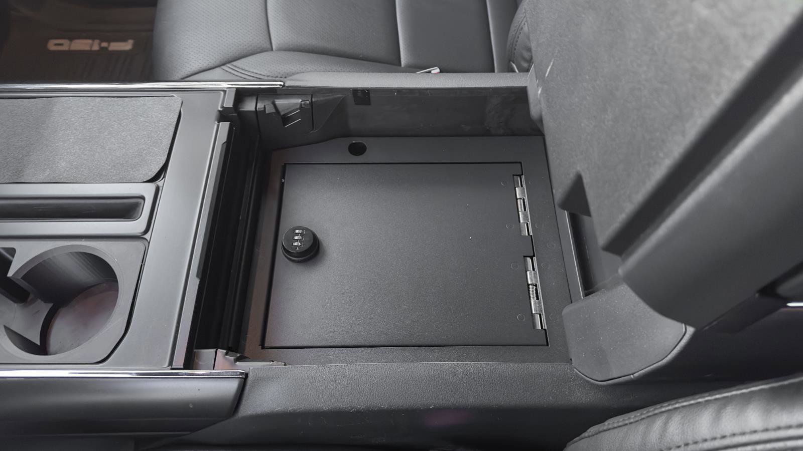 Certified 2022 Ford F150 XL w/ STX Appearance Package image 14