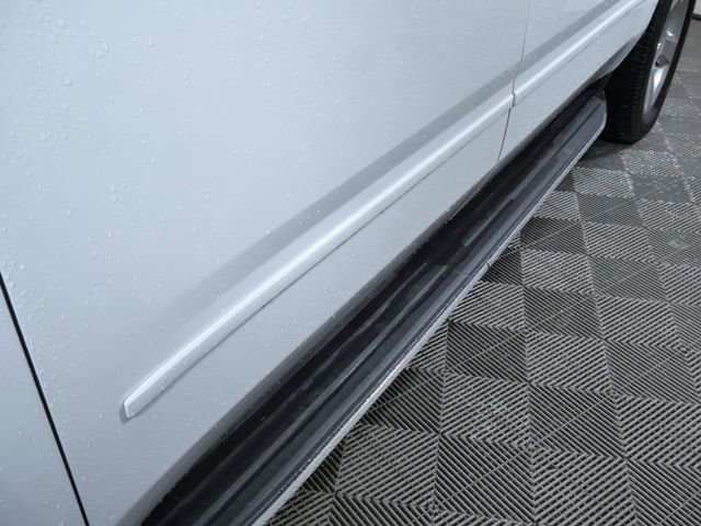 Used 2020 Chevrolet Suburban Premier image 9