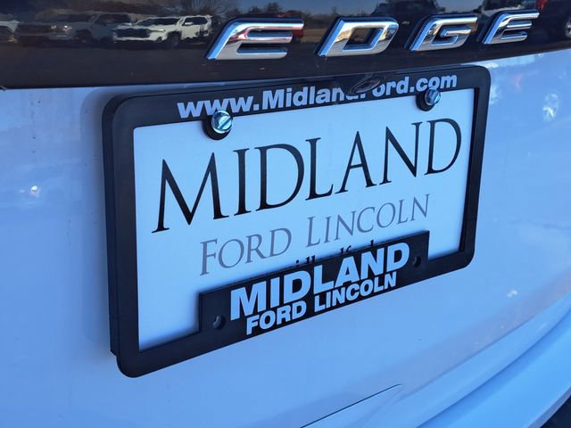 Certified 2024 Ford Edge SEL image 9