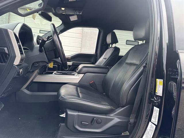 Certified 2022 Ford F450 Lariat w/ FX4 Off-Road Package image 32