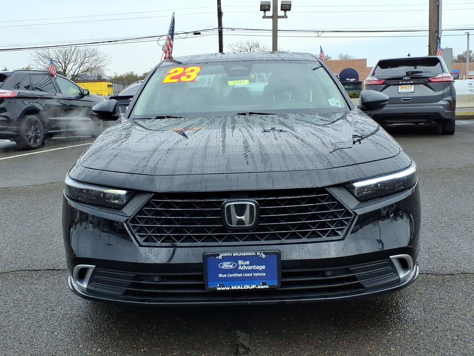 Used 2023 Honda Accord Touring image 2