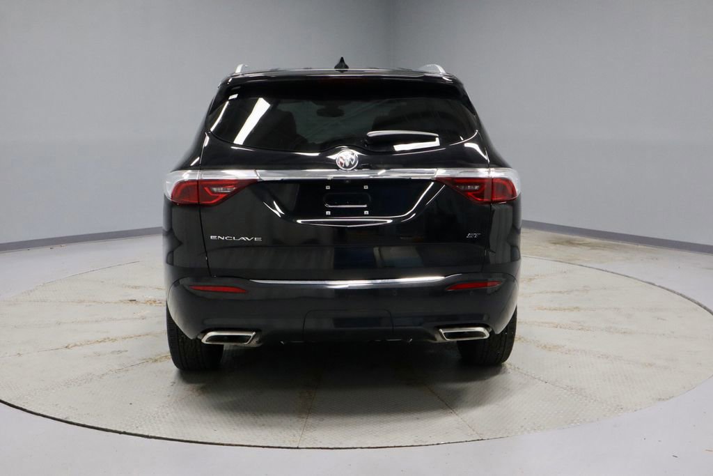 Used 2024 Buick Enclave Essence w/ Sport Touring Edition FWD image 4