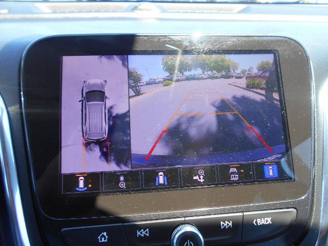 Used 2022 Chevrolet Equinox Premier AWD/4WD image 17