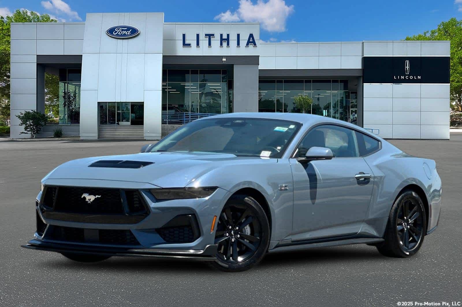 Certified 2025 Ford Mustang GT RWD image 1