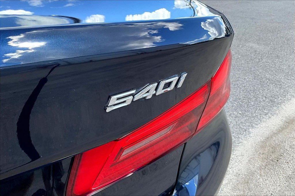 Used 2019 BMW 540i xDrive w/ Convenience Package AWD/4WD image 26