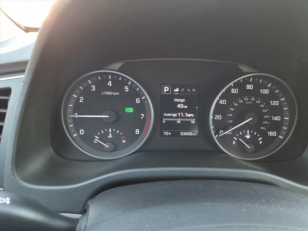 Used 2018 Hyundai Elantra SEL w/ Winter Weather Package image 17