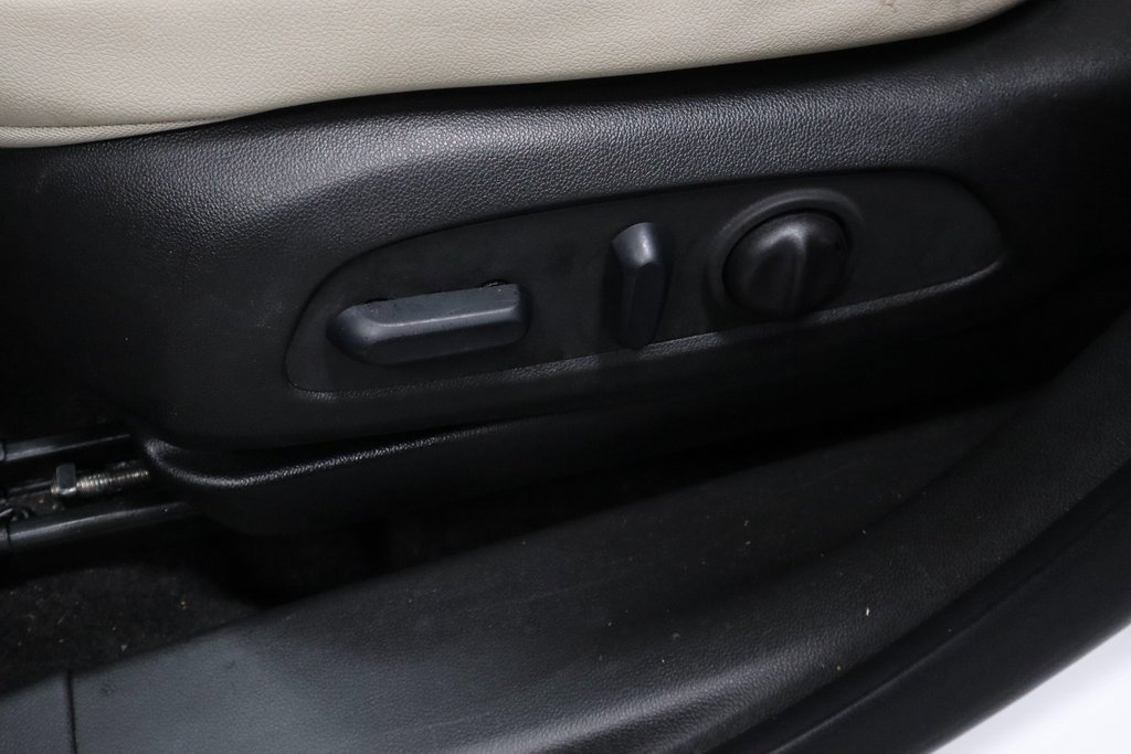 Used 2023 Buick Encore GX Preferred w/ Cold Weather Comfort Package image 24