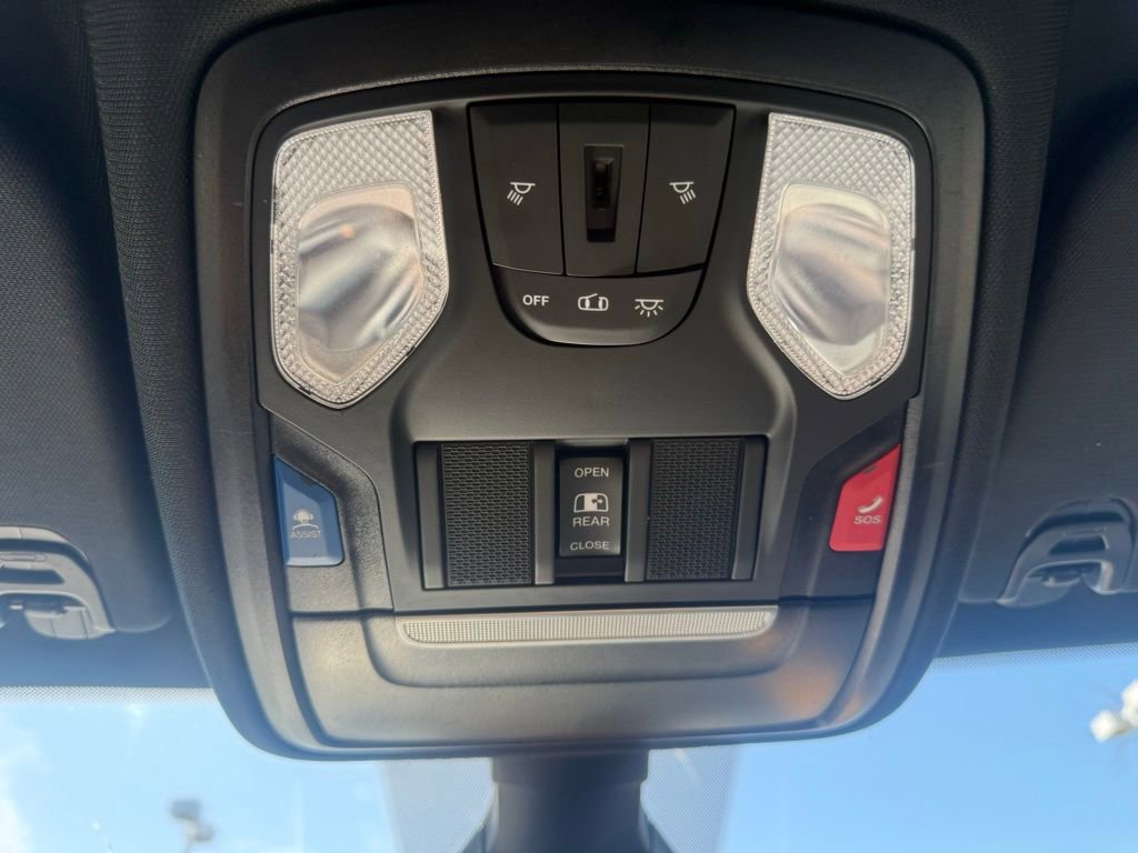 Used 2023 RAM 1500 Big Horn image 31