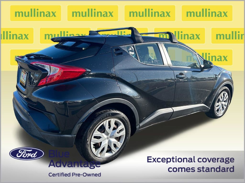 Used 2019 Toyota C-HR LE FWD image 3