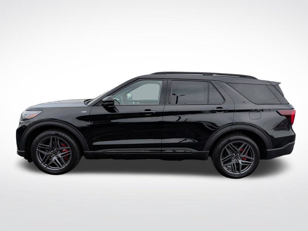 Certified 2025 Ford Explorer ST-Line w/ ST-Line Street Pack AWD/4WD image 13