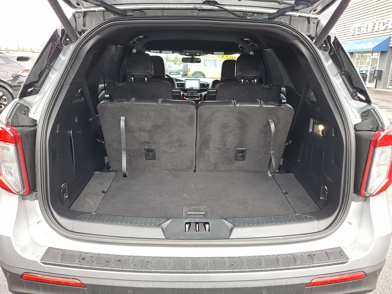 Certified 2023 Ford Explorer ST w/ ST High-Performance Pack image 30